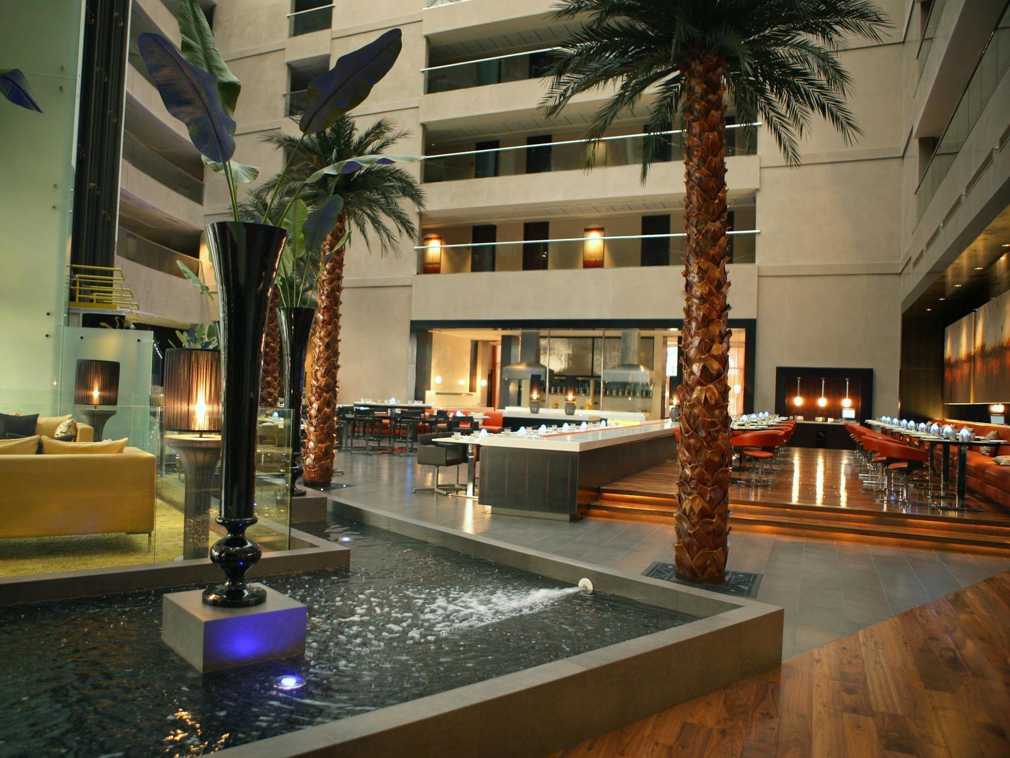 Centro Sharjah Hotell Eksteriør bilde