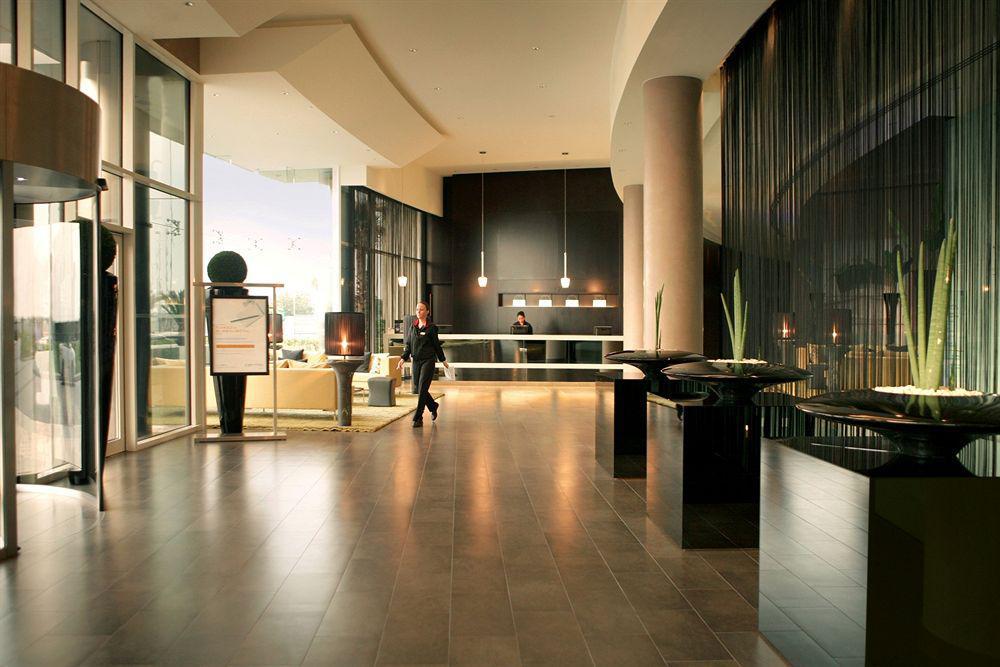 Centro Sharjah Hotell Eksteriør bilde